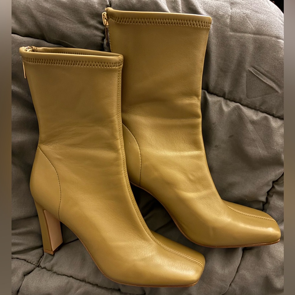 Elegant Olive Boots